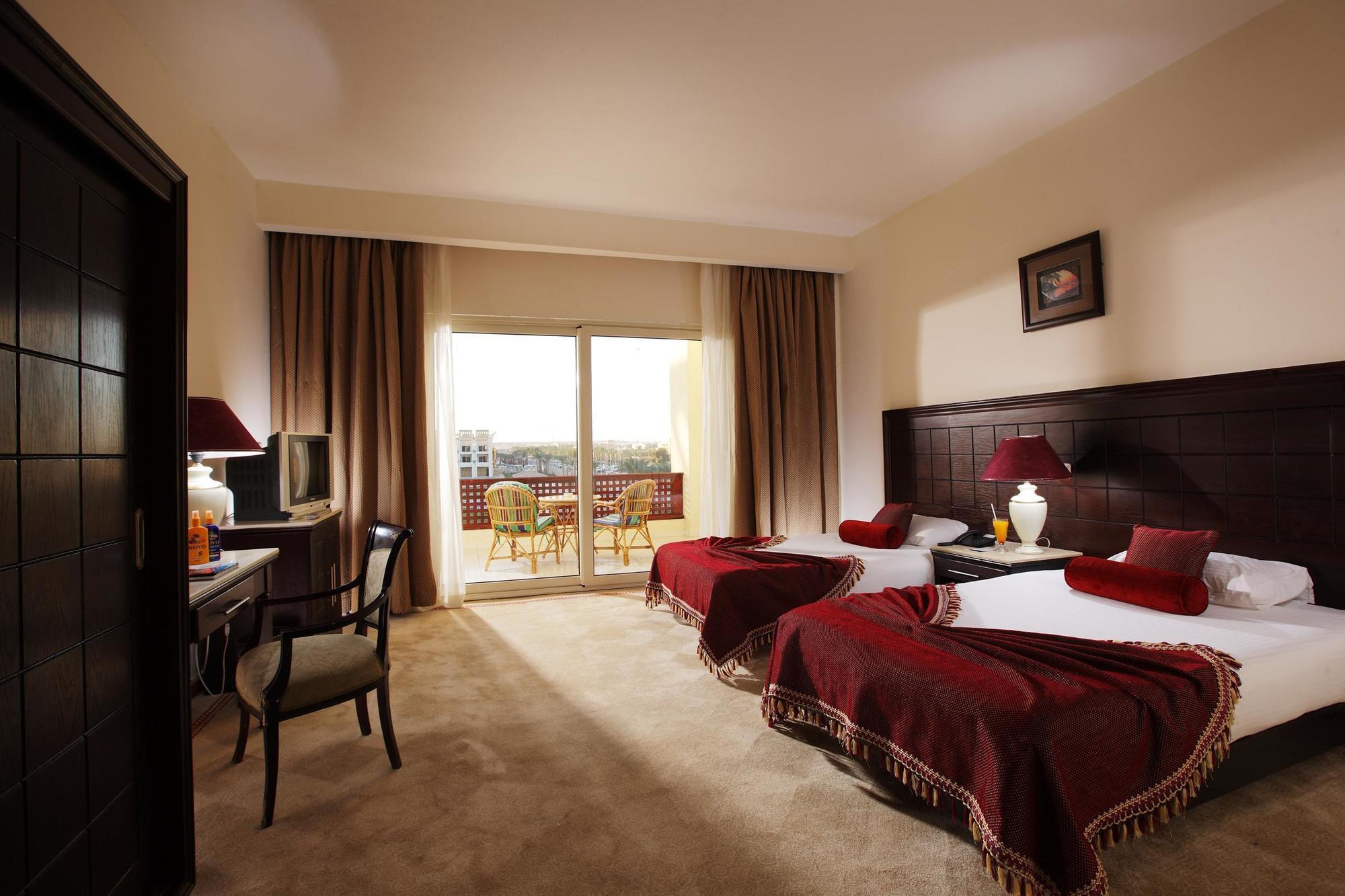 Golden 5 Sapphire Suites Hotel 洪加達 外观 照片