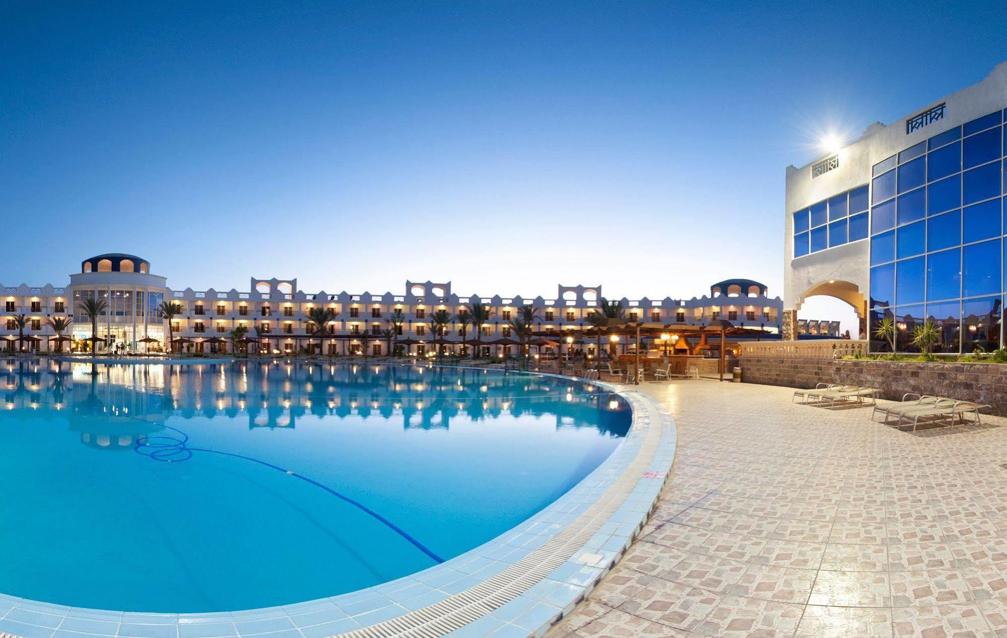 Golden 5 Sapphire Suites Hotel 洪加達 外观 照片