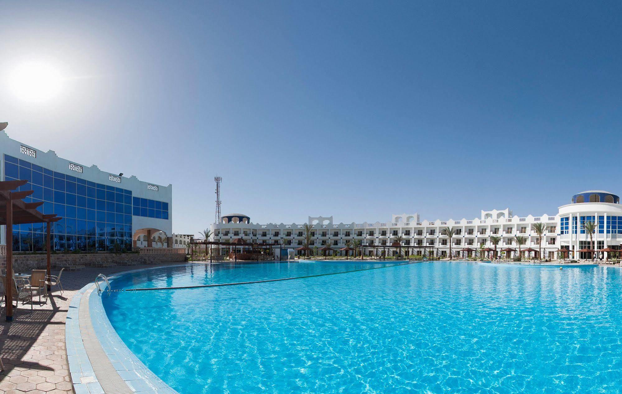 Golden 5 Sapphire Suites Hotel 洪加達 外观 照片