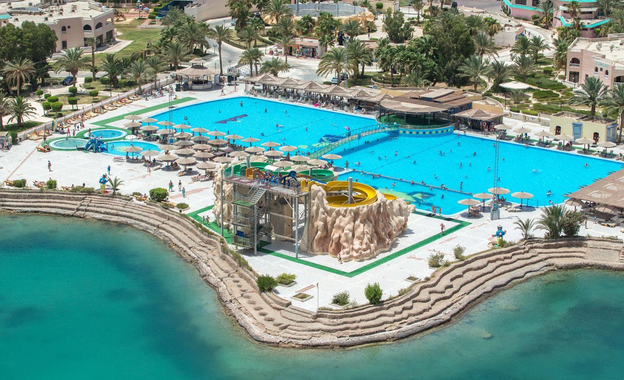 Golden 5 Sapphire Suites Hotel 洪加達 外观 照片